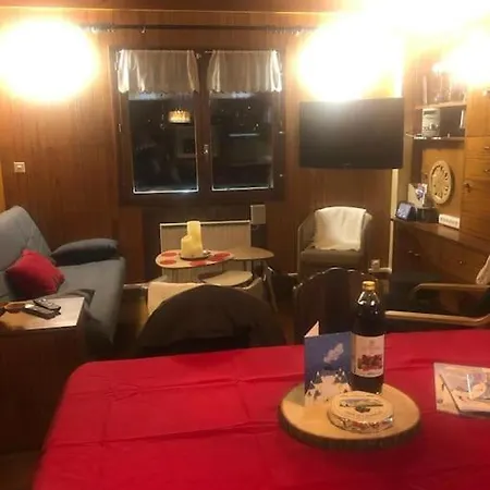בקתה De Montagne Pierre Et Gaby Non-fumeur Non Professionnel Saint-Jean-dʼAulps